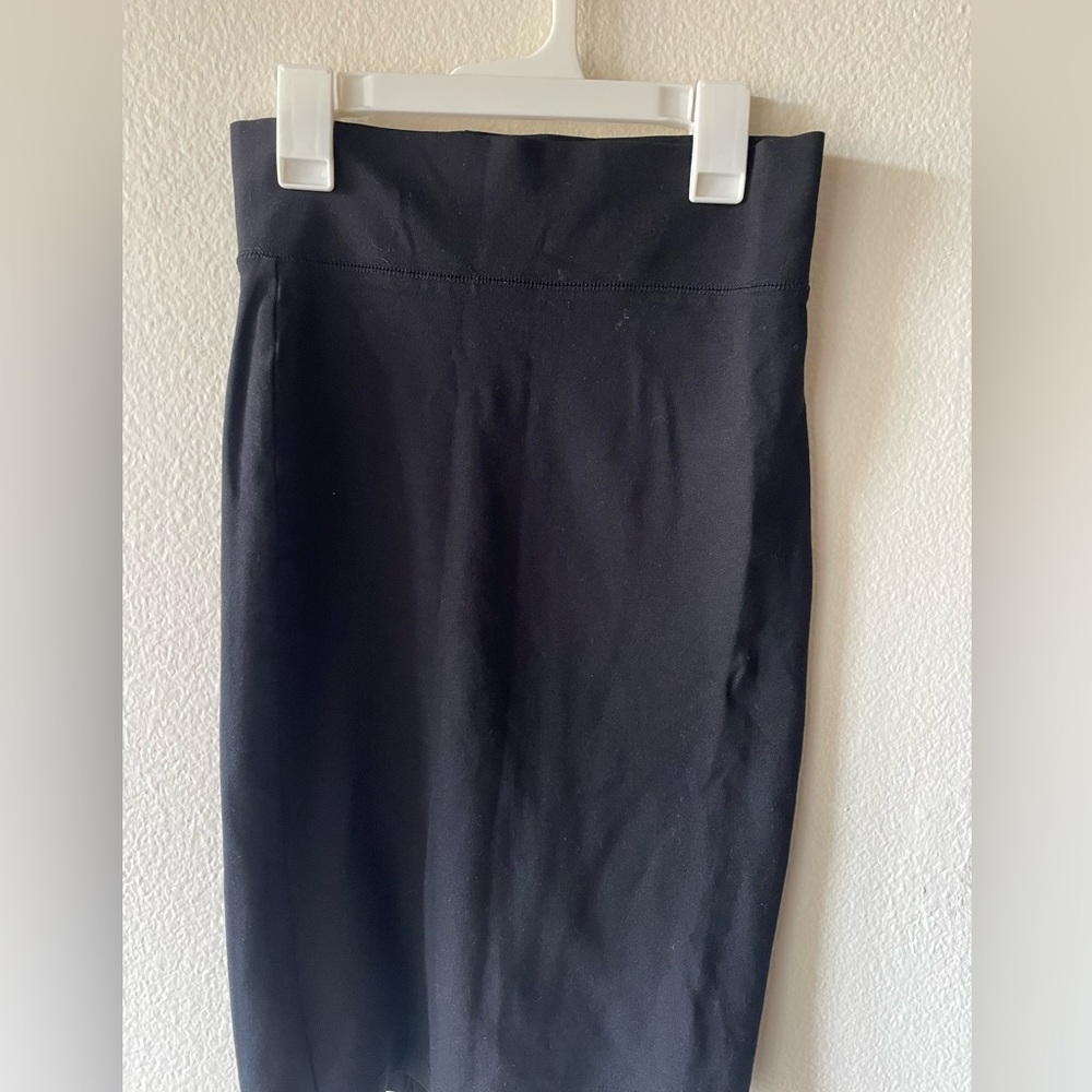 Black pencil skirt